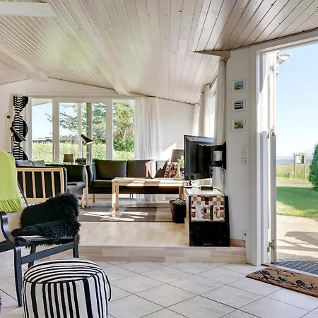 Tatil Evi Stunning In Brenderup Fyn With House Sea View *