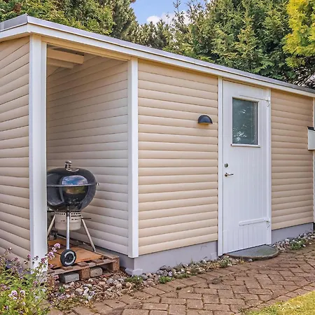Pet Friendly In Brenderup Fyn * Bro (Funen)