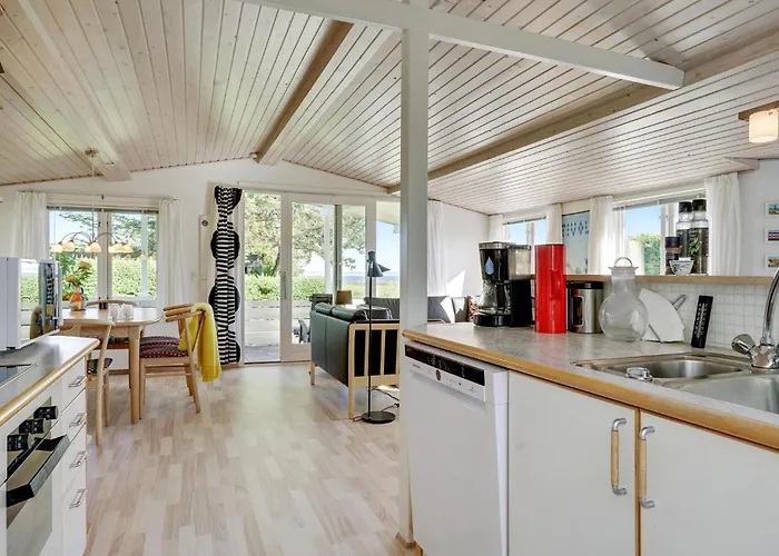 Dom wakacyjny Two-bedroom In Brenderup Fyn